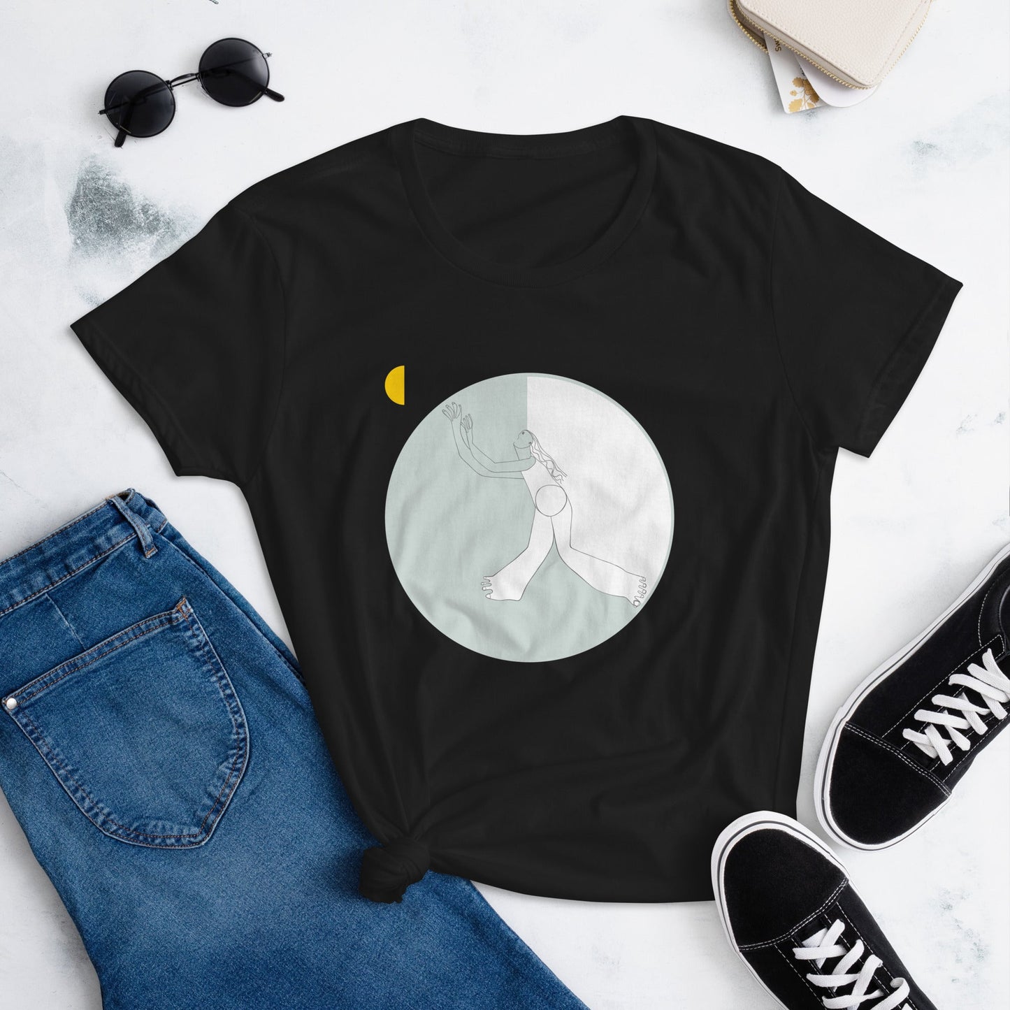 womens-t-shirt-dance-with-the-moon-2-black